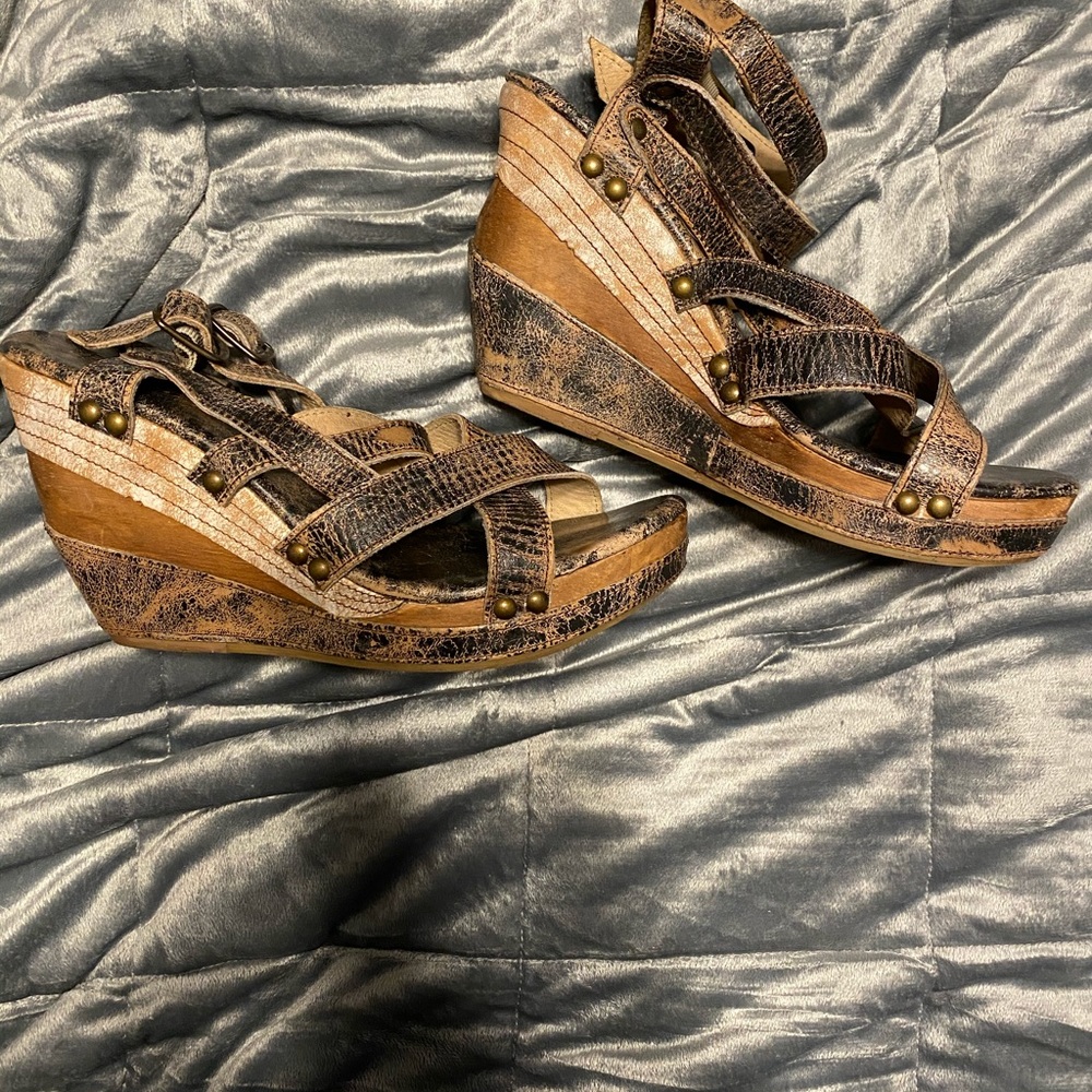 ✨Bed Stu wedge sandals✨